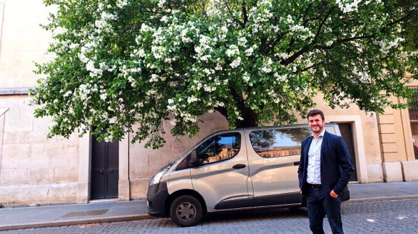 Top conseils pour louer un camion à Nîmes avec Clovis